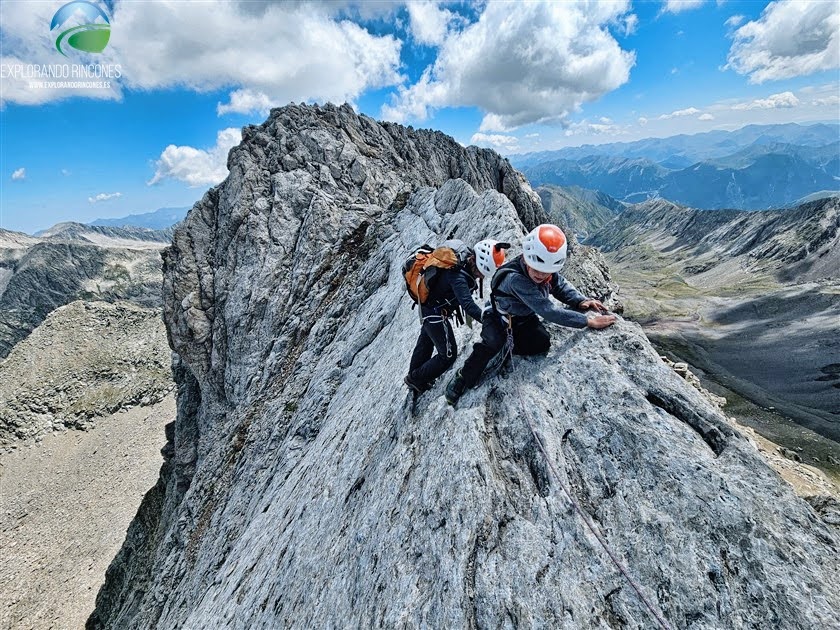 pico-vallibierna-pico-culebras-refugio-coronas-cap-de-llauset-valle-de-benasque-explorando-rincones-alpinismo-montaña-familia